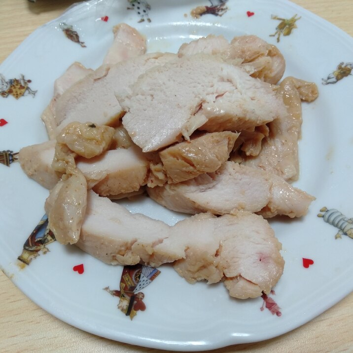 鶏胸肉のサラダチキン